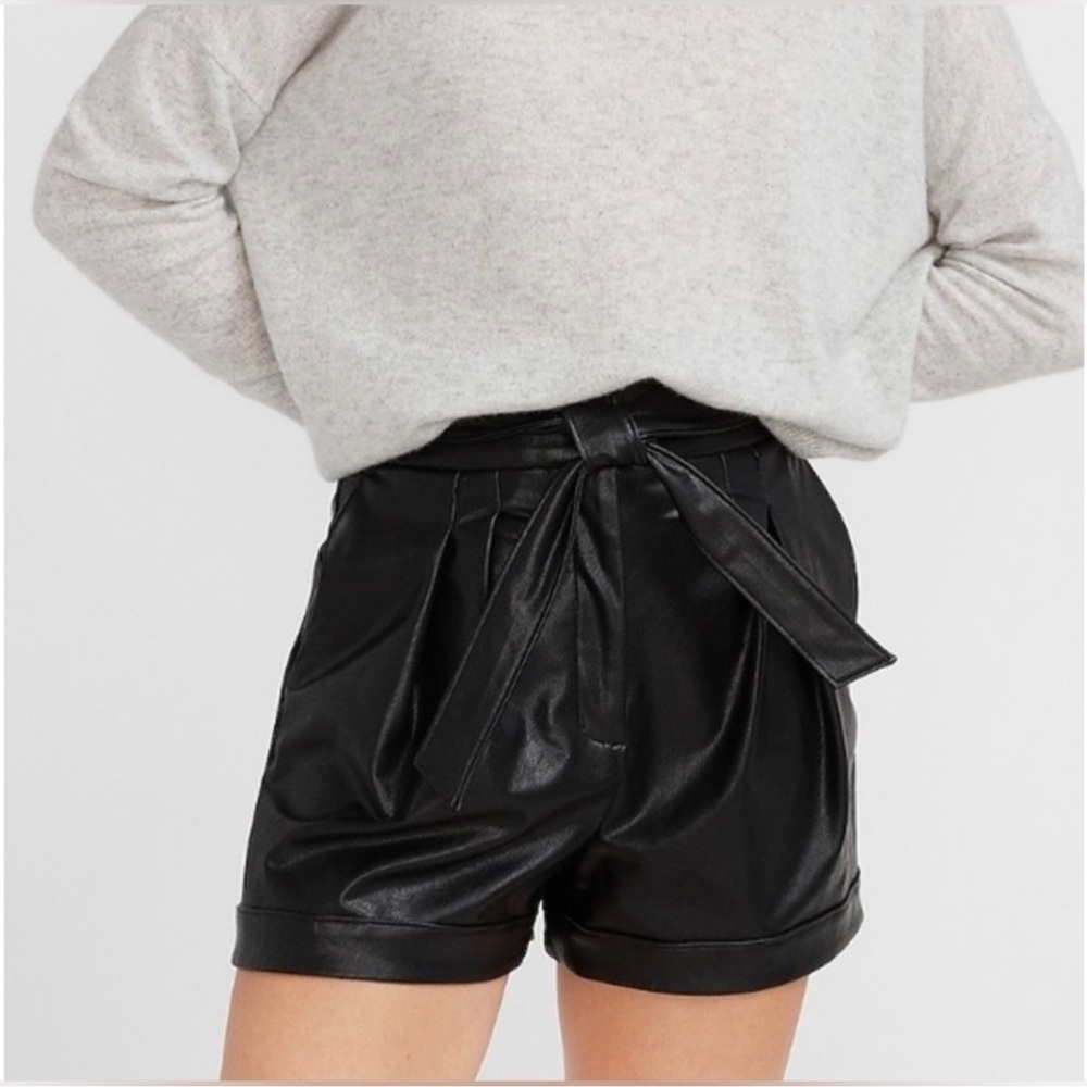 Express high rise Faux leather shorts